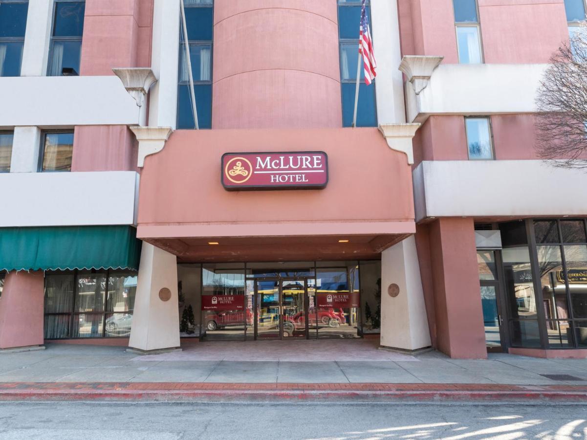 Mclure Hotel Wheeling Buitenkant foto