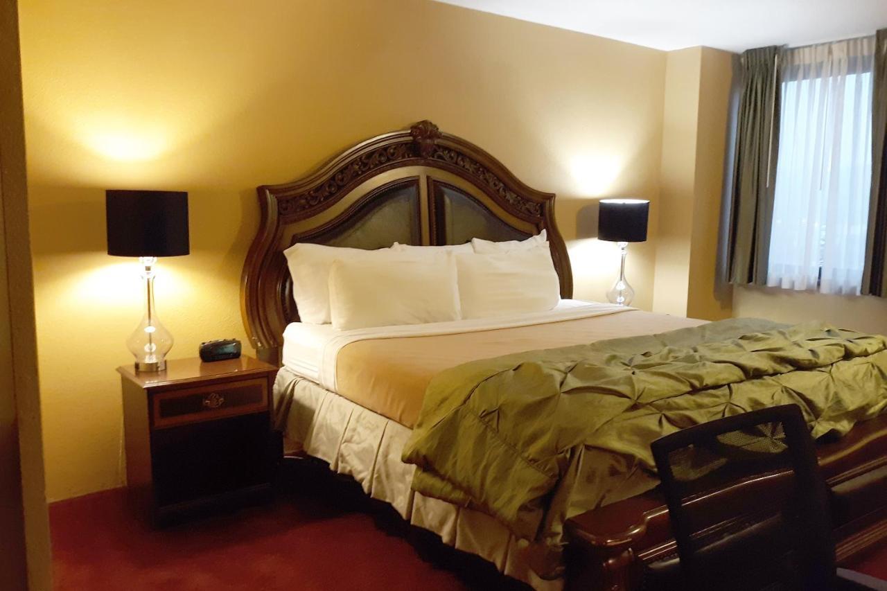 Mclure Hotel Wheeling Buitenkant foto