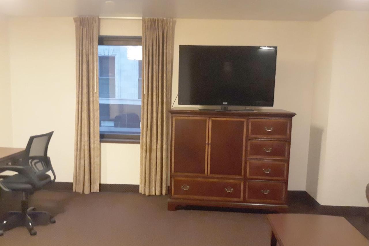 Mclure Hotel Wheeling Buitenkant foto